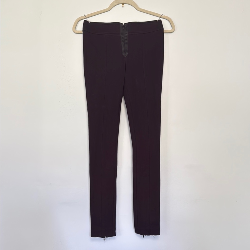 bebe Size XXS Sleek Streamlined Design Pants